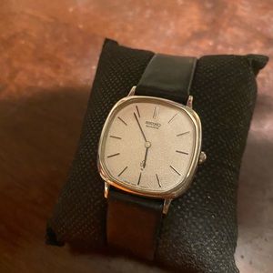 Vintage Seiko Dress Watch
